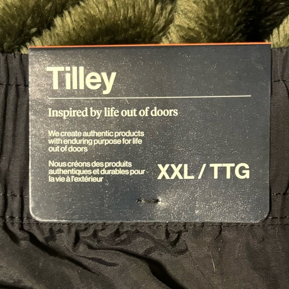 Tilley Women’s Shorts - Size XXL - Picture 3 of 8